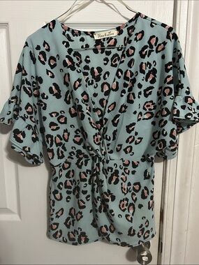 Vine & Love Aqua Leopard Print Knot-Front Top
